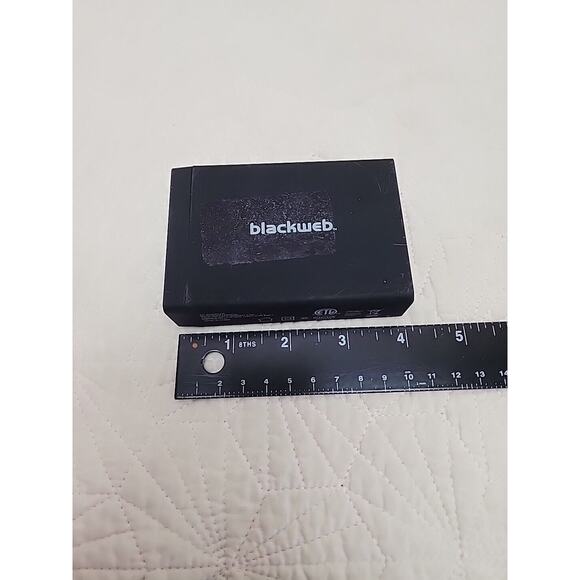 Blackweb AC Adapter USB Fast Charger 6 Slot Output 5.0V 2.4A Each - Picture 7 of 8